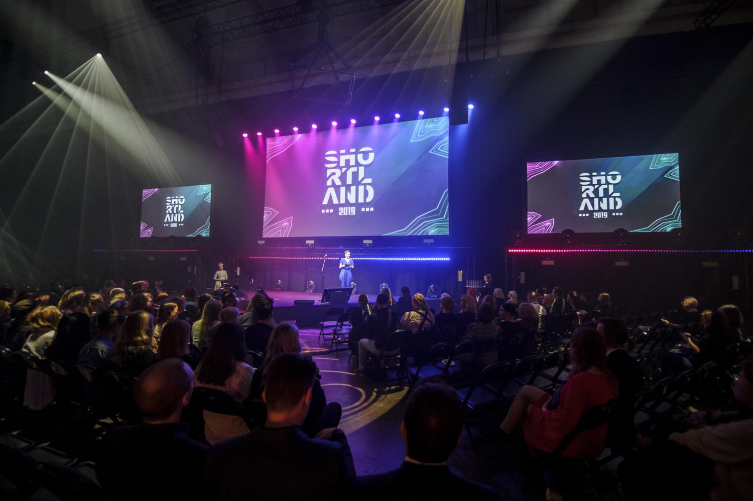 Show control @ Shortland Gala, Kaapelitehdas 2019